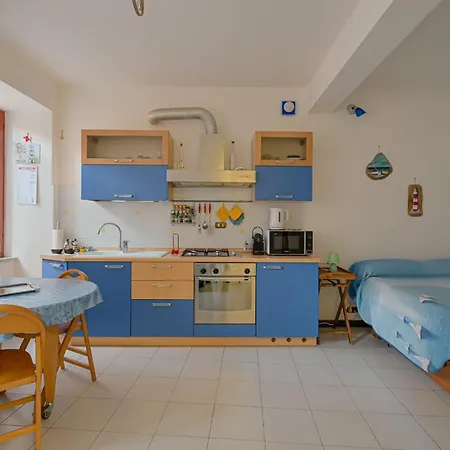 شقة Guesthost - Sunset View - Cozy Studio-apt
